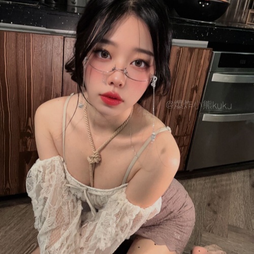 爆炸小熊kuku@提督定制视图合集[813P54V7.48G]