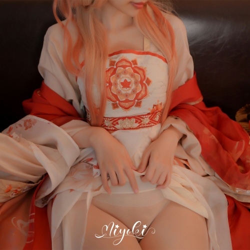 丝足福利姬@铃木美咲 - 美脚的赐福系列+枫·落[74P+4V/1.45G]